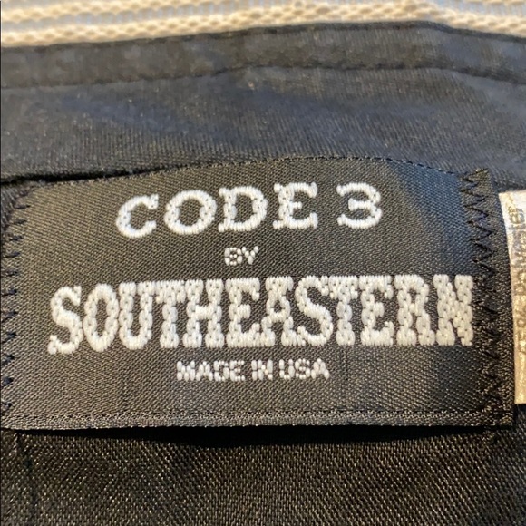 Men’s code 3 shorts - Picture 3 of 3